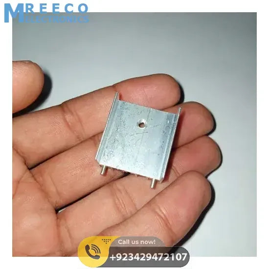 TO3P Black and Silver Heat Sink - Front View