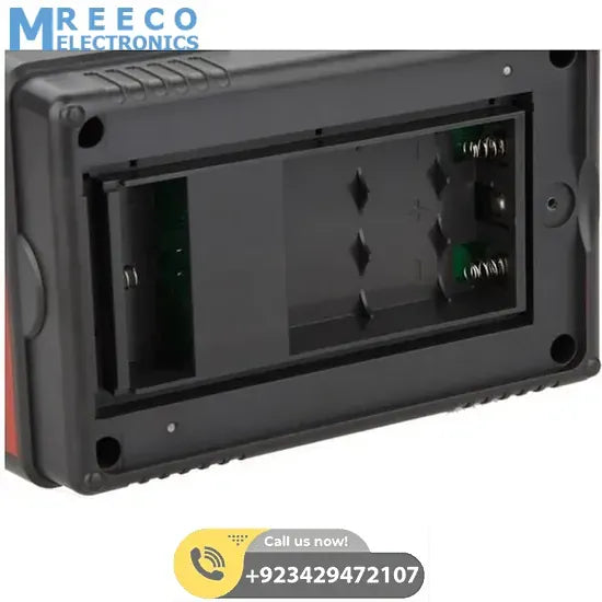 UNI T UT501A Insulation Resistance Tester - Angle View