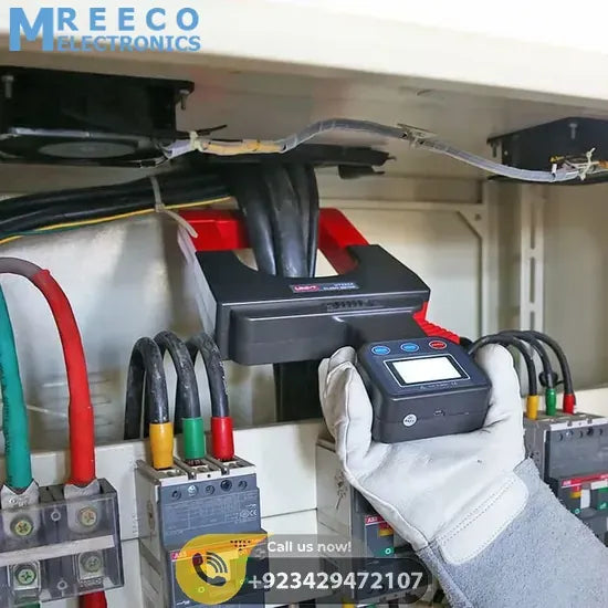 UNI-T UT223A AC Clamp Multimeter 4000A - Top View