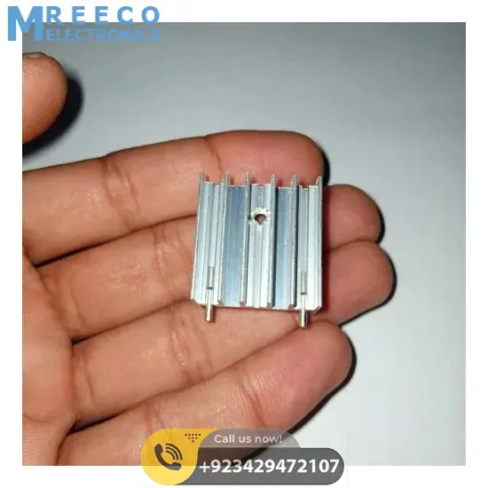 TO3P Black and Silver Heat Sink - Side View