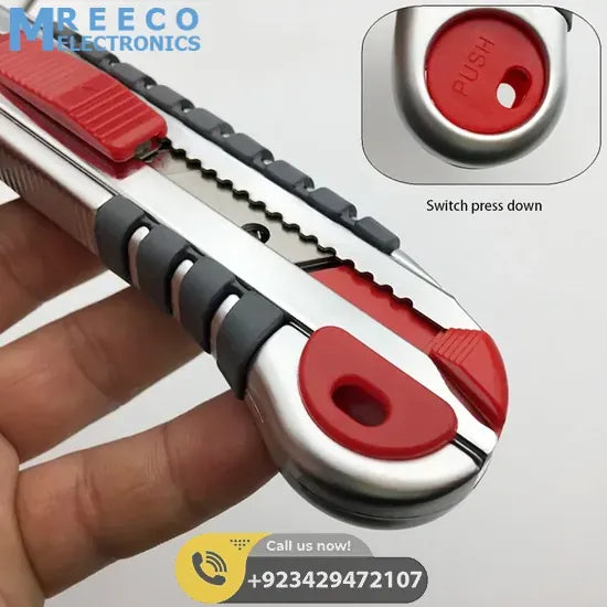 Heavy Duty Knife 24mm Alloy Steel Blade Cutter - Angle View