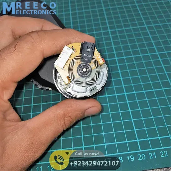 DC Gear Motor With Encoder With Wheel - Bottom View