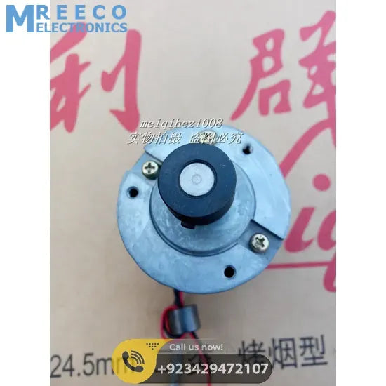 24V Japan YASKAWA Servo DC motor with encoder UGFMED-03SRI11 0V To 27V Maximum - Side View