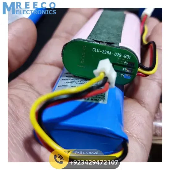 Stock Lot Rechargeable 2000mAh 7.4V Li-ion Battery Pack for Arduino Robots - Side View